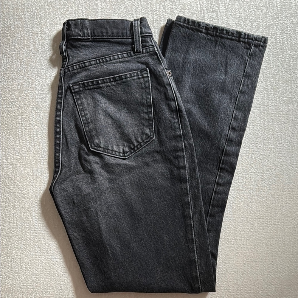 A&F Curve Love 90s Straight Jean - Picture 4 of 5